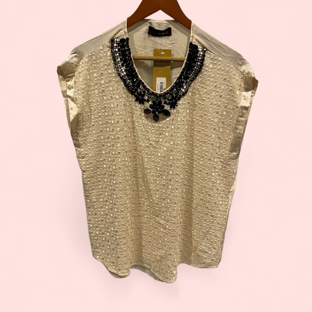 Cute creamy silk jeweled collar cap sleeve blouse NWT Khaadi luxe NWT